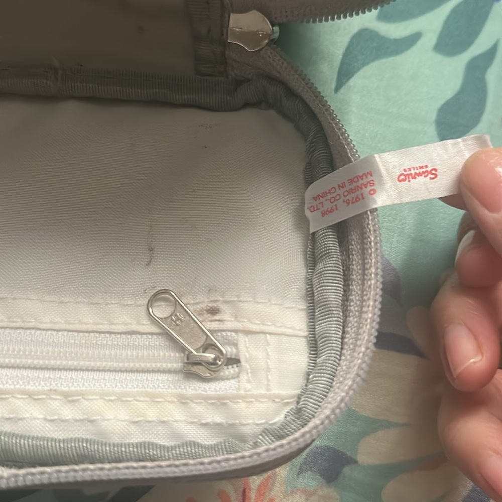 Hello Kitty 1998 - Picture 8 of 8